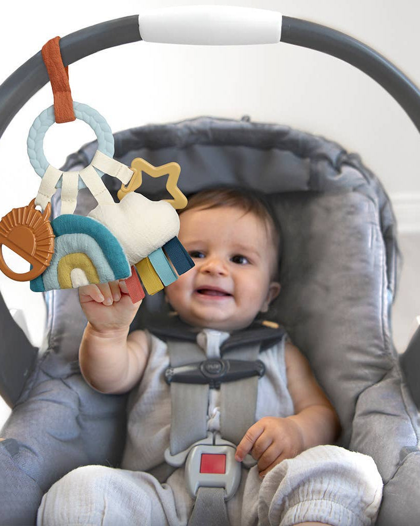 Anneau d’activités de dentition bébé – Bitzy Busy Ring™ - Jouets de dentition - Boutique LeoLudo - Itzy Ritzy Canada
