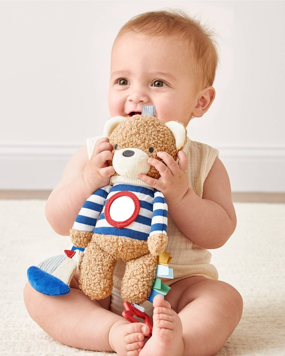 Bitzy Traveler™ – Jouet sensoriel d’éveil à suspendre -Jouets d'éveil- Boutique LeoLudo-Itzy Ritzy Canada