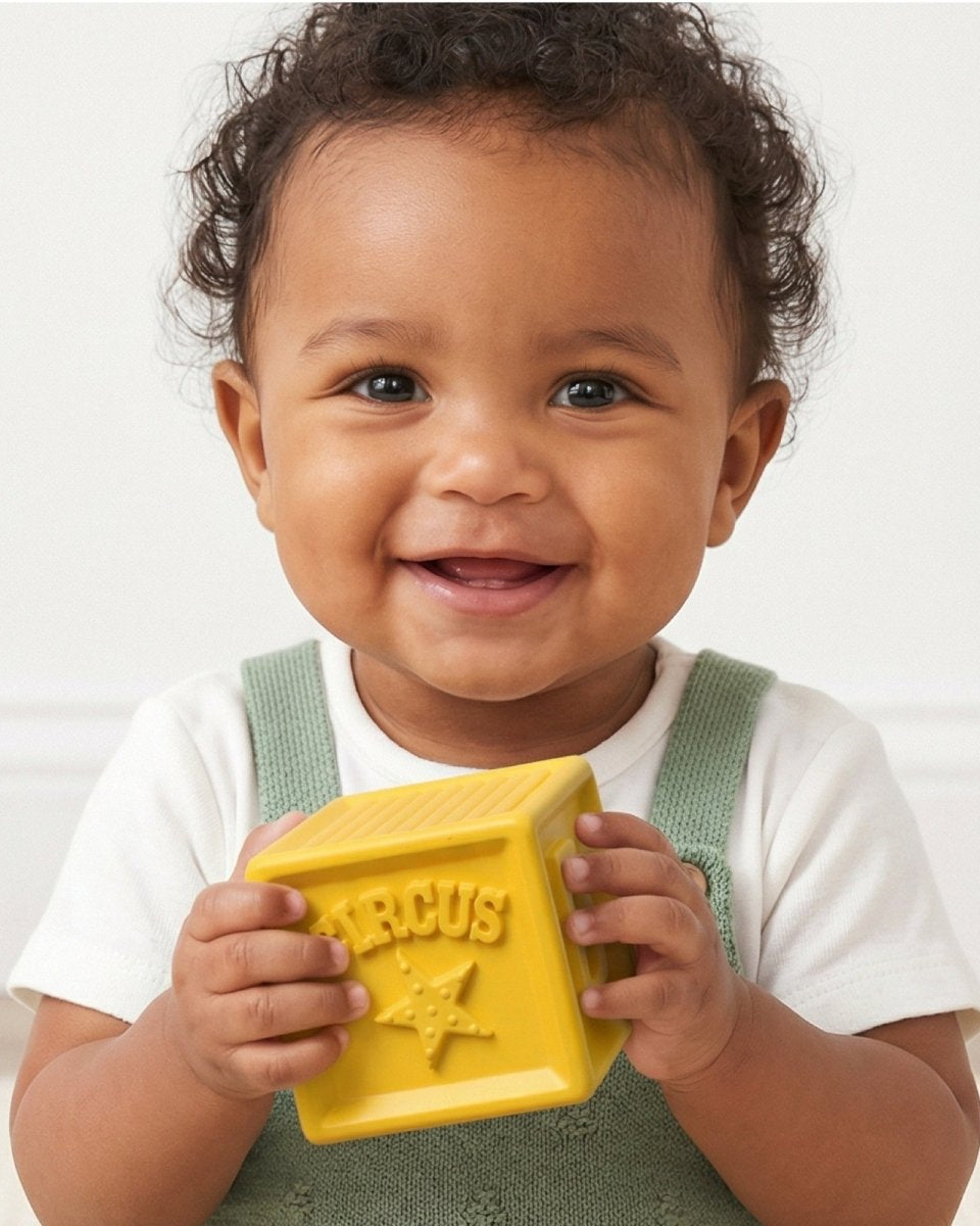 Blocs sensoriels bébé à empiler – Itzy Blocks™ Cirque -Jouets d'éveil- Boutique LeoLudo-Itzy Ritzy Canada