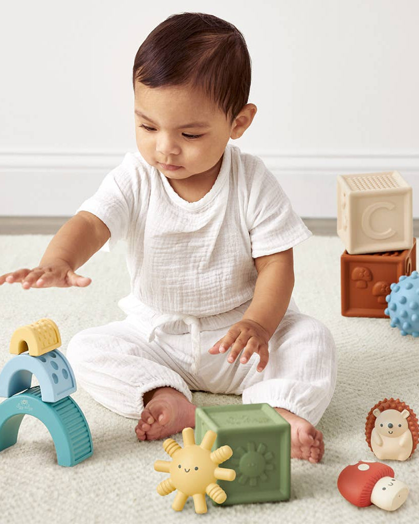 Blocs sensoriels bébé à empiler – Itzy Blocks™ - Jouets d'éveil - Boutique LeoLudo - Itzy Ritzy Canada