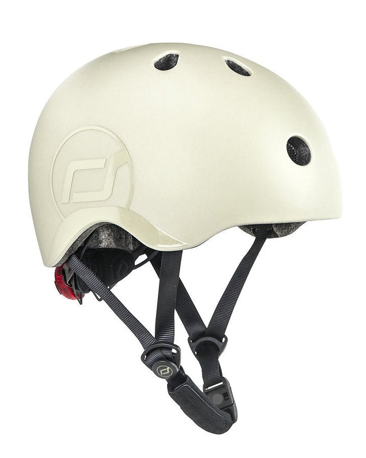 Casque Ash (S-M) - Confort et sécurité assurés ! Jeux d'extérieur- Boutique LeoLudo