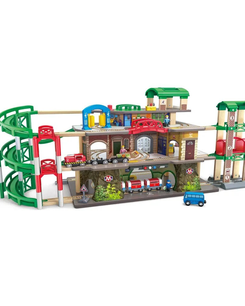 Circuit de train multi - niveaux – Ville interactive - Ensembles de jeu - Boutique LeoLudo - Hape