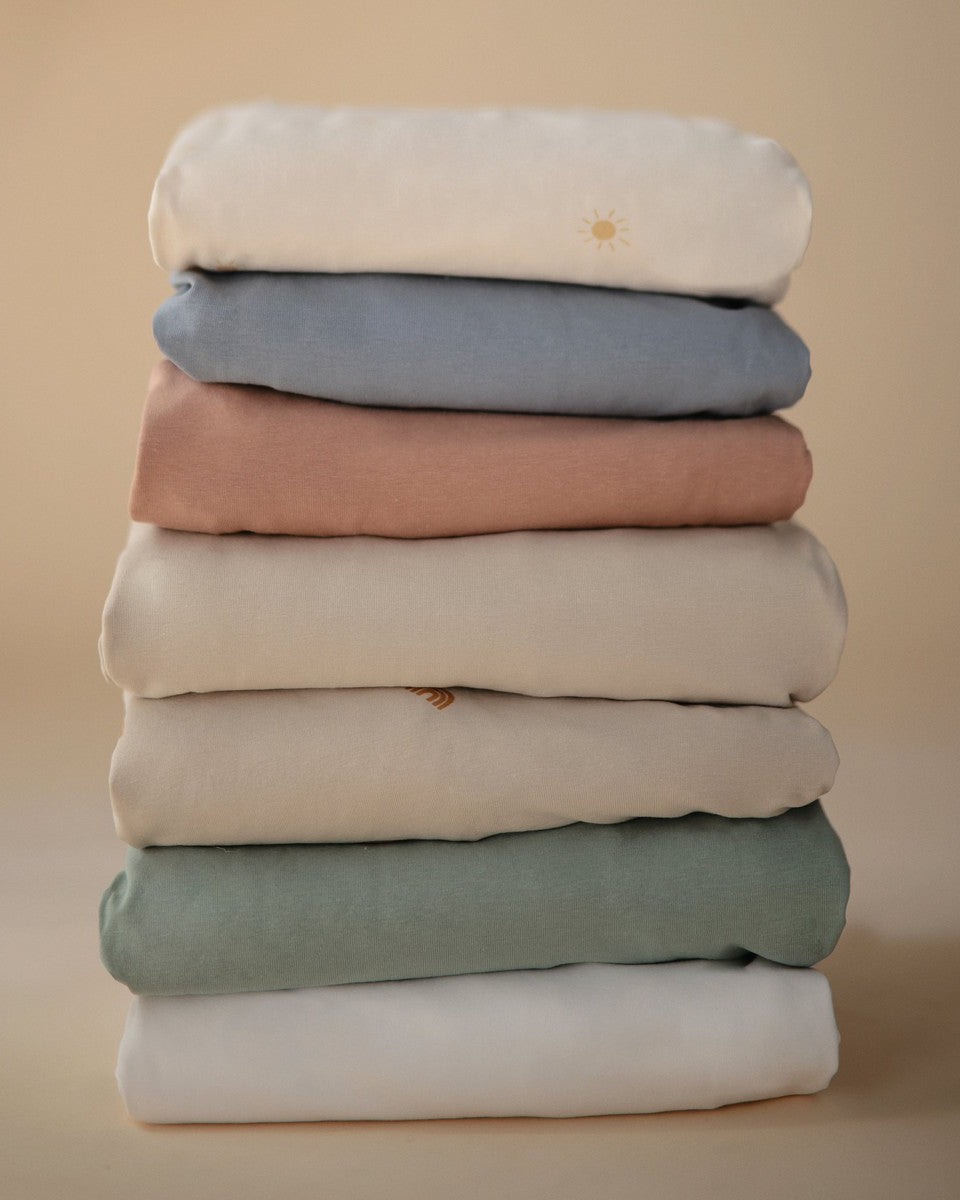 Drap de berceau extensible - Fog - Literie - Boutique LeoLudo - Mushie