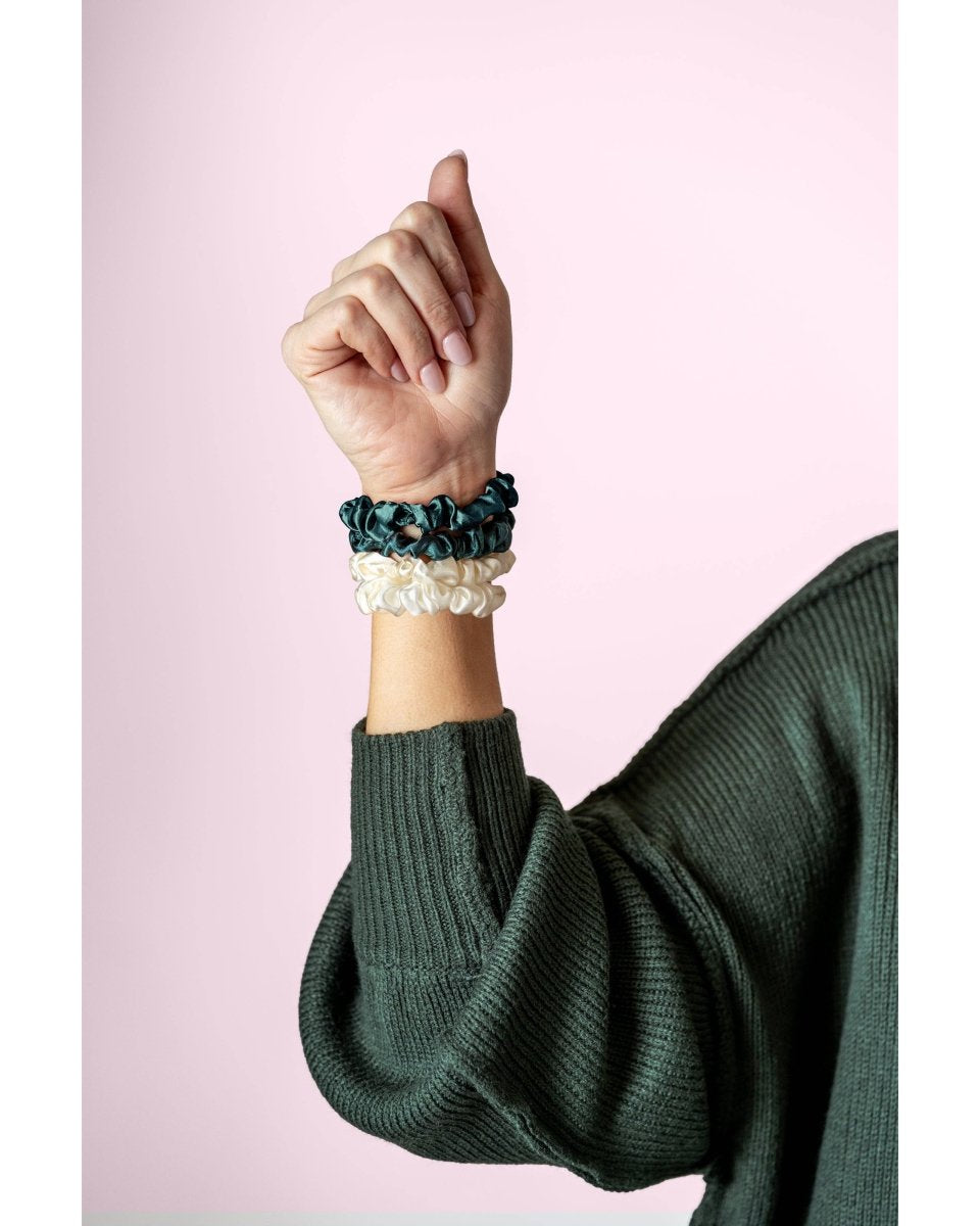 Ensemble de chouchous en satin - Édition des Fêtes (6 mcx) -Accessoires cheveux- Boutique LeoLudo-Canadian Gift Concept