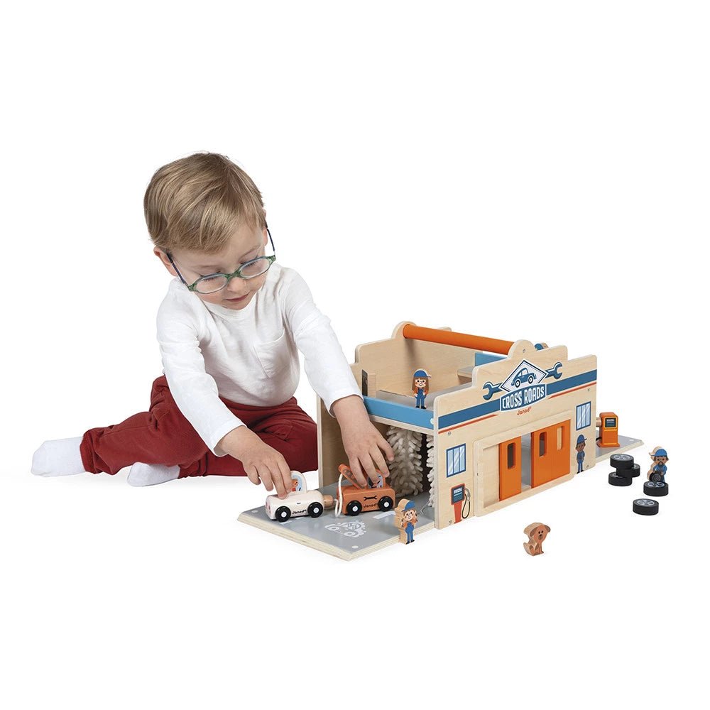 Garage en bois Ville - Cross Roads - Ensembles de jeu - Boutique LeoLudo - Tender Leaf Toys