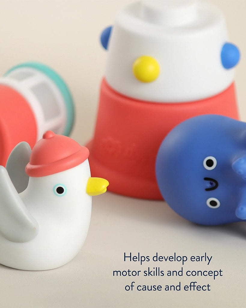 Itzy Stack & Squirt™ – Phare et animaux de bain -Jouets de bain- Boutique LeoLudo-Itzy Ritzy Canada