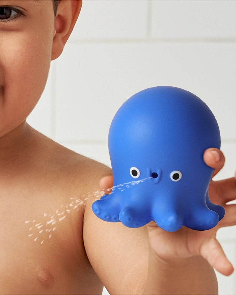 Itzy Stack & Squirt™ – Phare et animaux de bain -Jouets de bain- Boutique LeoLudo-Itzy Ritzy Canada