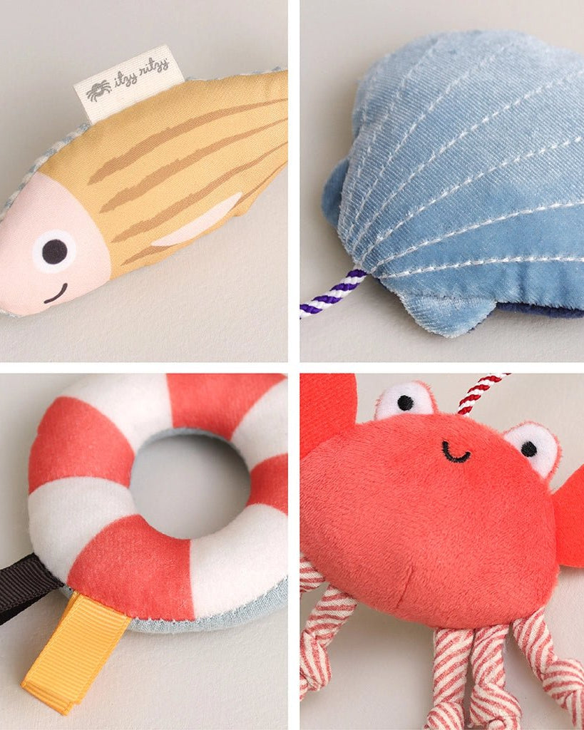 Itzy Travel Charms™ – Seaside -Jouets de dentition- Boutique LeoLudo-Itzy Ritzy Canada
