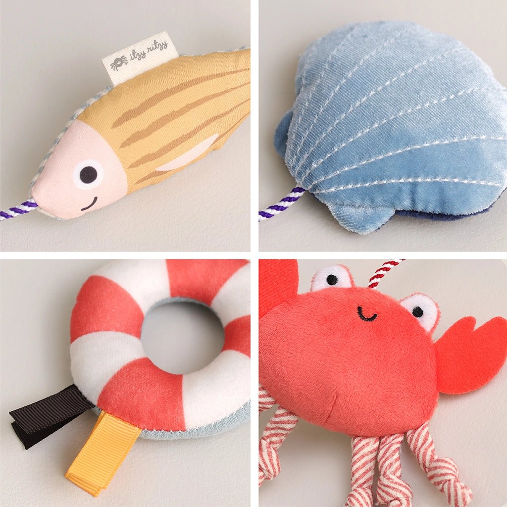 Itzy Travel Charms™ – Seaside -Jouets de dentition- Boutique LeoLudo-Itzy Ritzy Canada