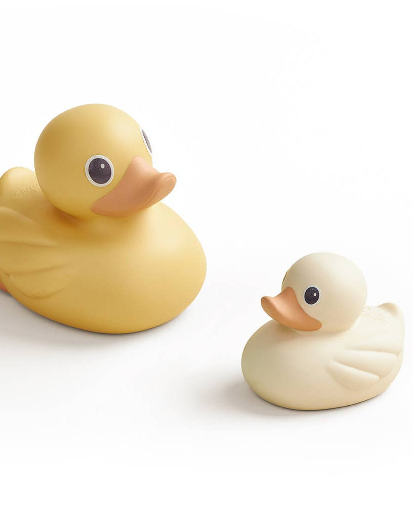 Jouets de bain bébé – Itzy Ducky Family™ - Jouets de bain - Boutique LeoLudo - Itzy Ritzy Canada
