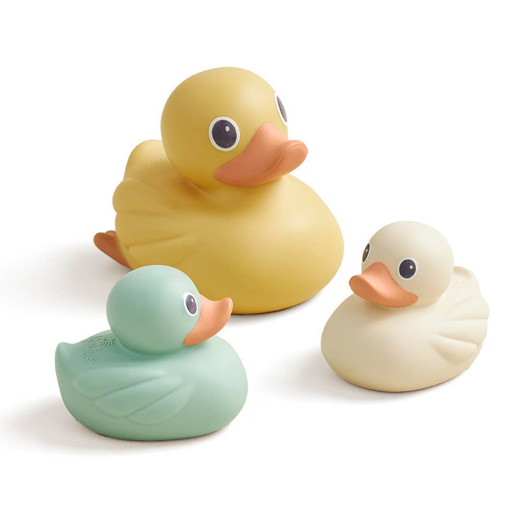 Jouets de bain bébé – Itzy Ducky Family™ - Jouets de bain - Boutique LeoLudo - Itzy Ritzy Canada