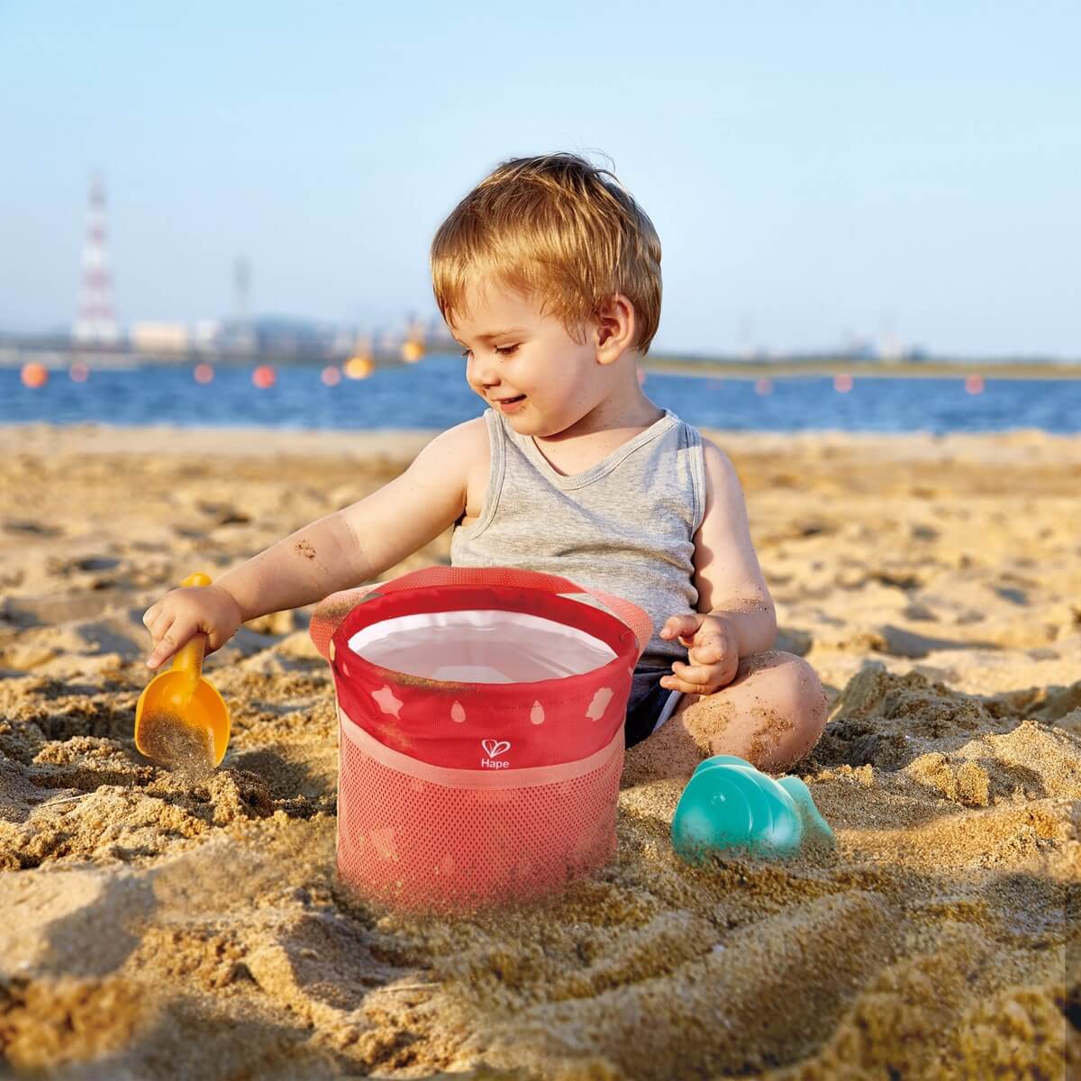 Kit de plage pliable Fold & Go - Jeux d'extérieur - Boutique LeoLudo - Hape
