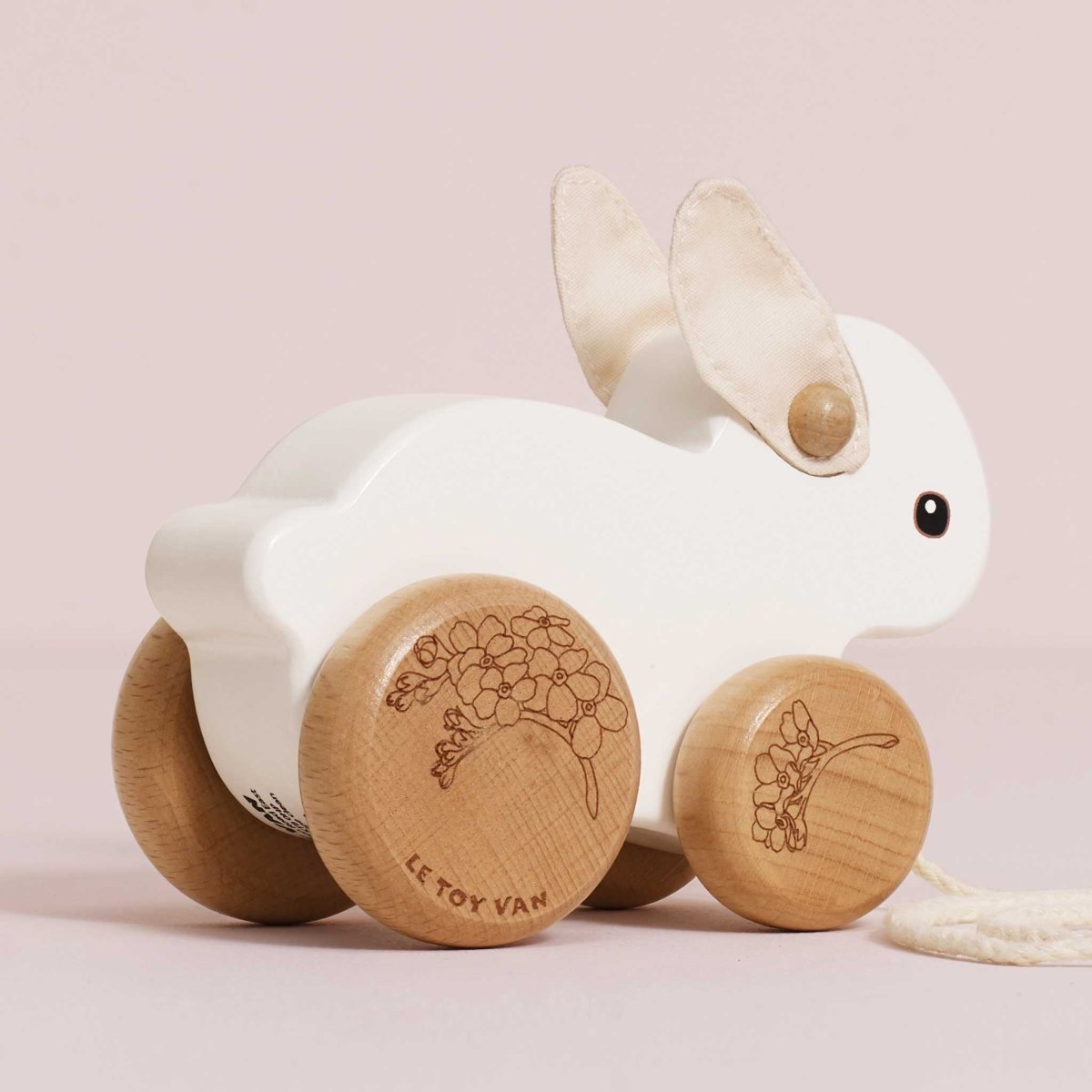 Lapin sauteur à tirer en bois -Jouets à tirer / pousser- Boutique LeoLudo-Le Toy Van