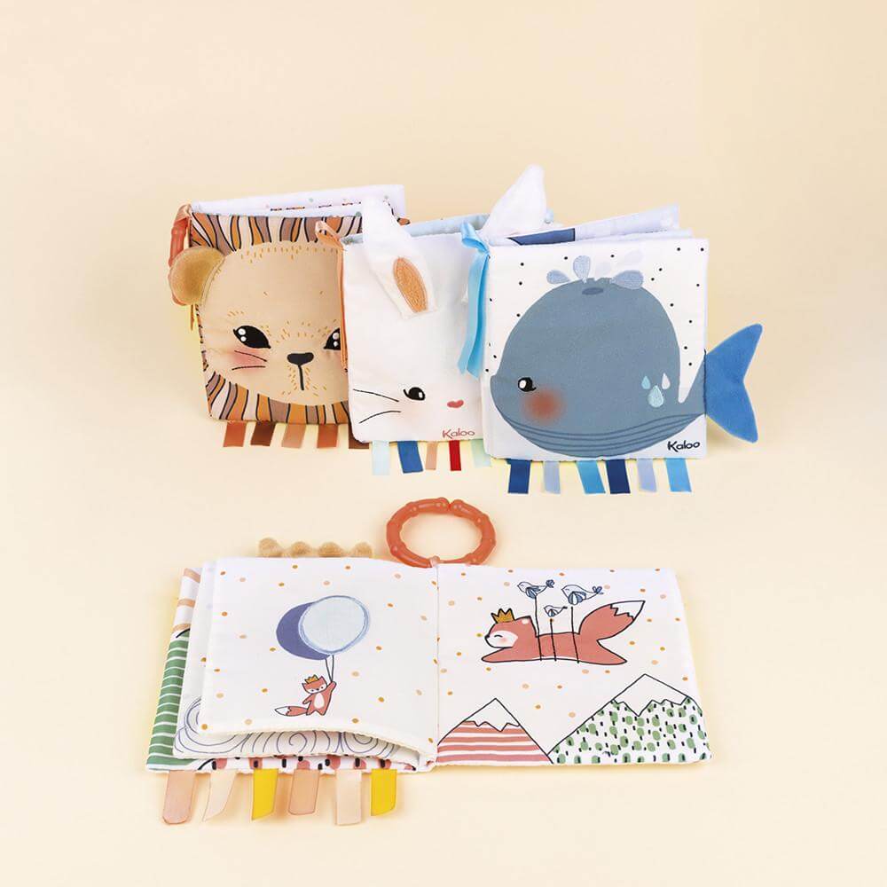Livre d'éveil en tissu - La baleine triste-Kaloo-Boutique LeoLudo