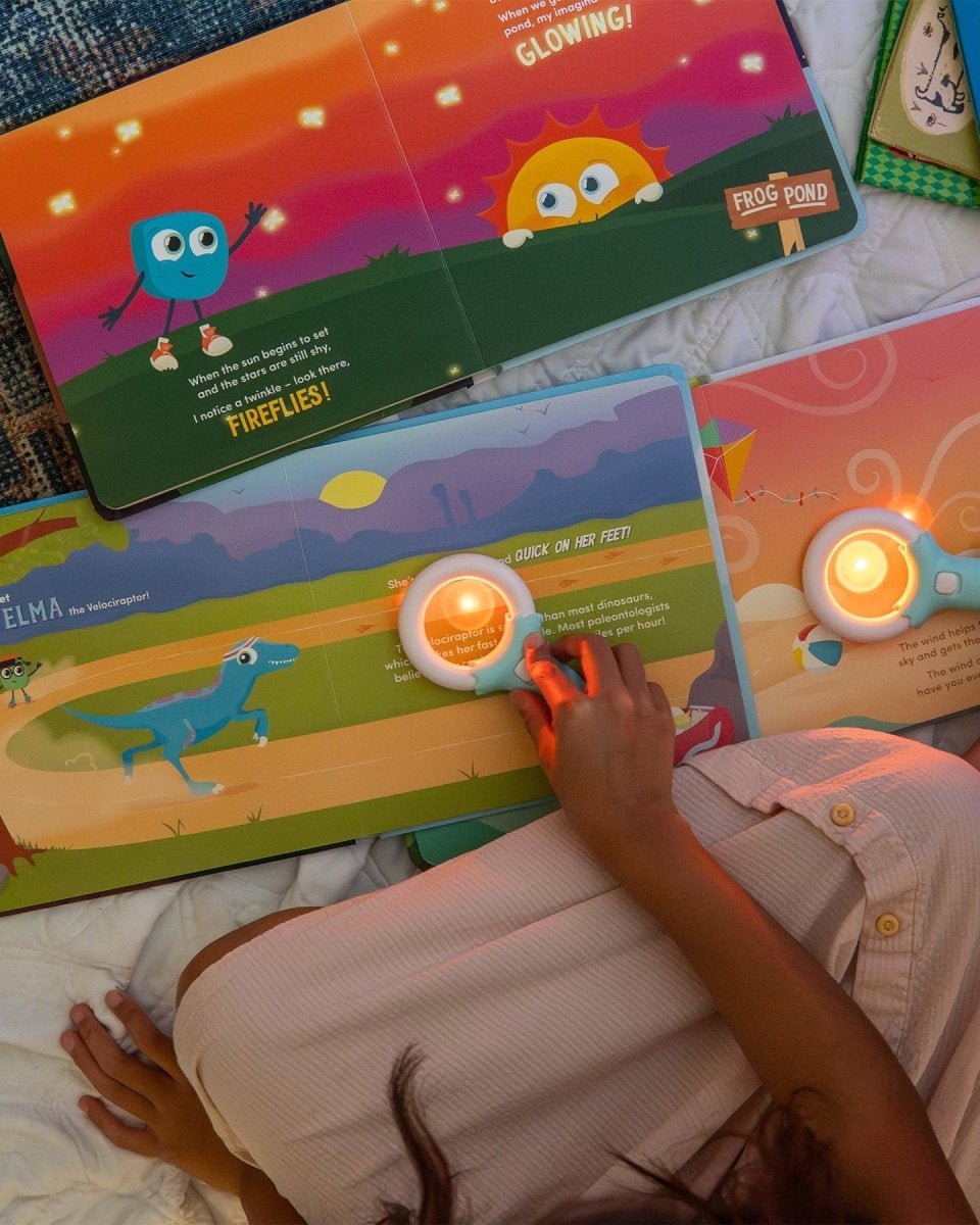Livre interactif lumineux Glo Pals – Pippa's Prehistoric Pals (EN) - Livres - Boutique LeoLudo - Glo Pals