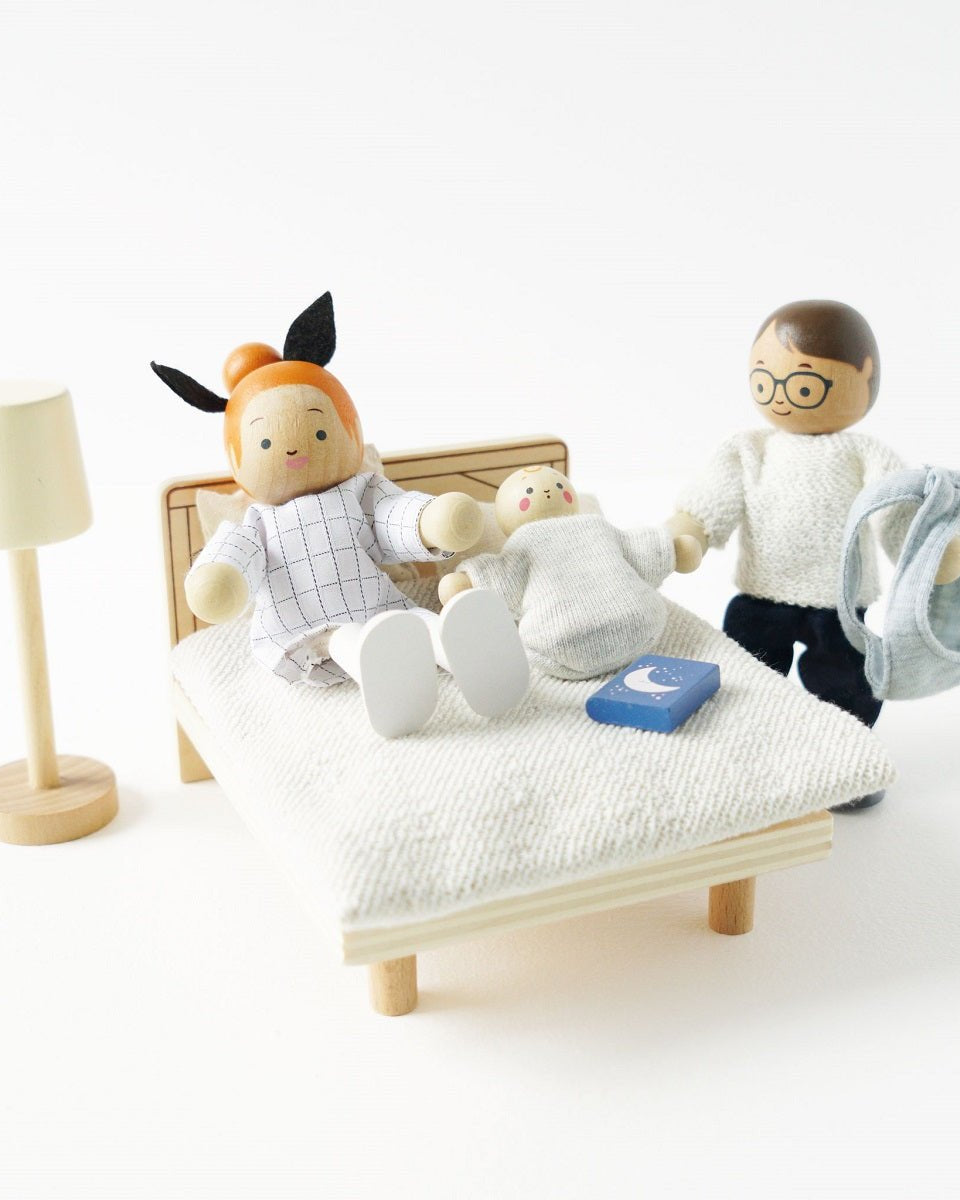 Ma famille de poupées - Accessoires de maison de poupées - Boutique LeoLudo - Le Toy Van