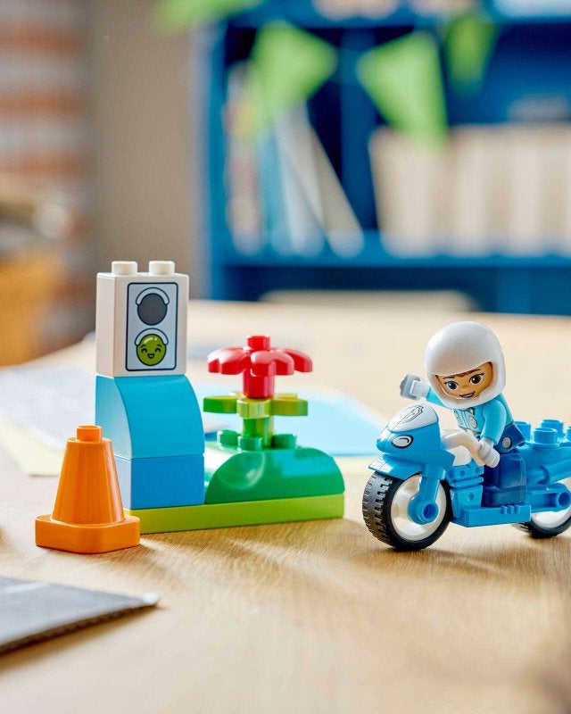 Moto de police bleue – LEGO DUPLO (11 pcs) - Ensembles de jeu - Boutique LeoLudo - LEGO