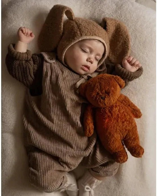 Ourson Caramel Moonie – Peluche sonore biologique avec veilleuse - Jouets d'éveil - Boutique LeoLudo - moonie