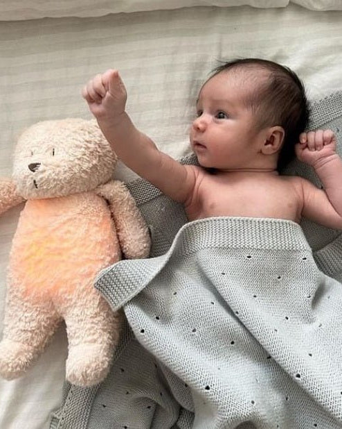 Ourson Sable Moonie – Peluche sonore biologique avec veilleuse - Jouets d'éveil - Boutique LeoLudo - moonie