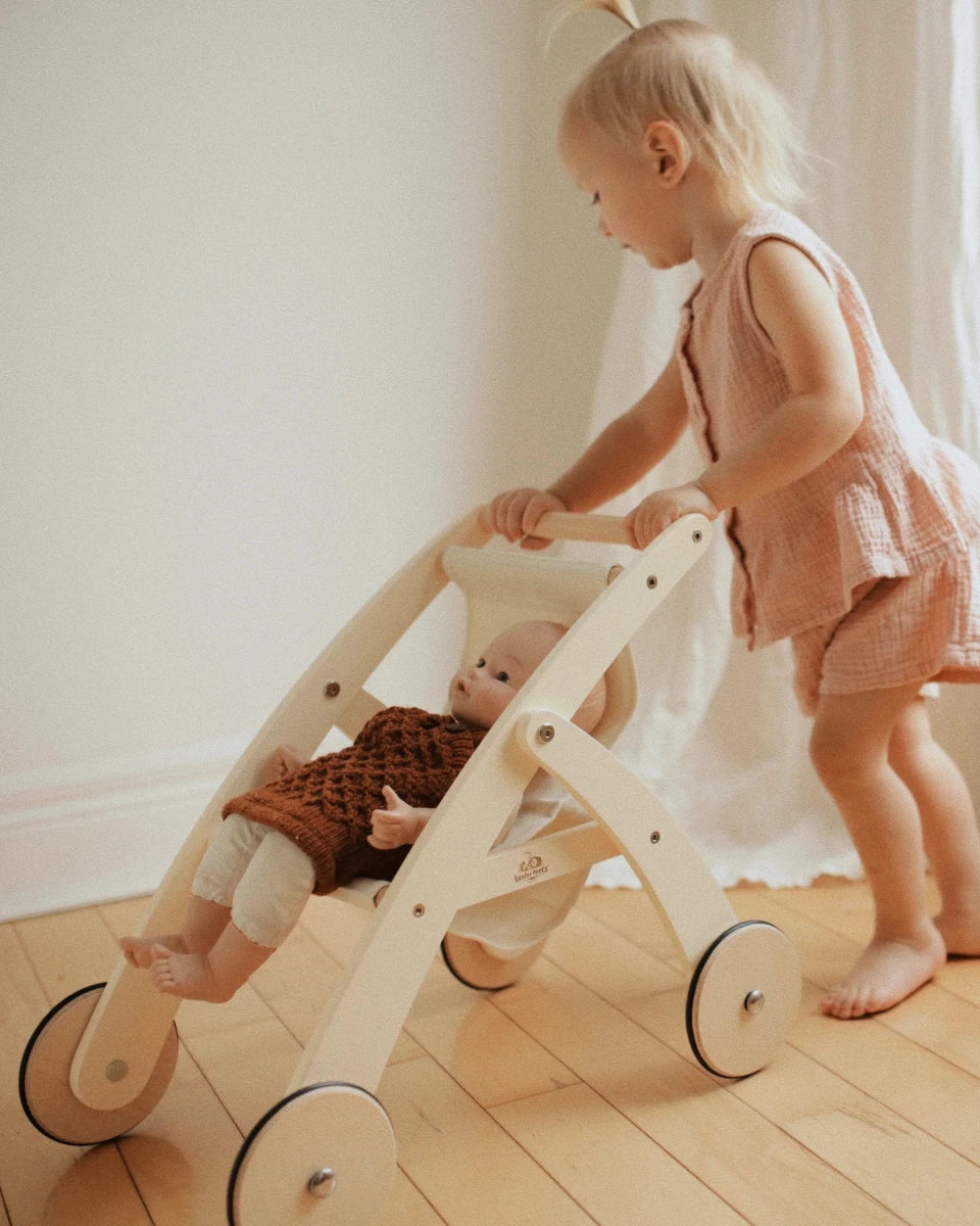 Poussette pour poupée en bois – Kinderfeets - Accessoires poupée - Boutique LeoLudo - Kinderfeets
