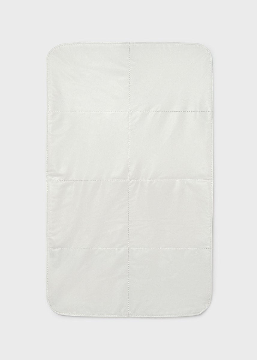 Sac à langer matelassé Mayoral avec matelas à langer – Taupe à pois -Accessoires bébé- Boutique LeoLudo-Mayoral