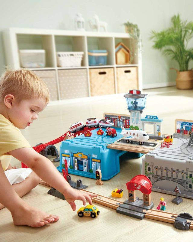 Seau Super Cityscape Transport (80 pcs) - Ensembles de jeu - Boutique LeoLudo - Hape