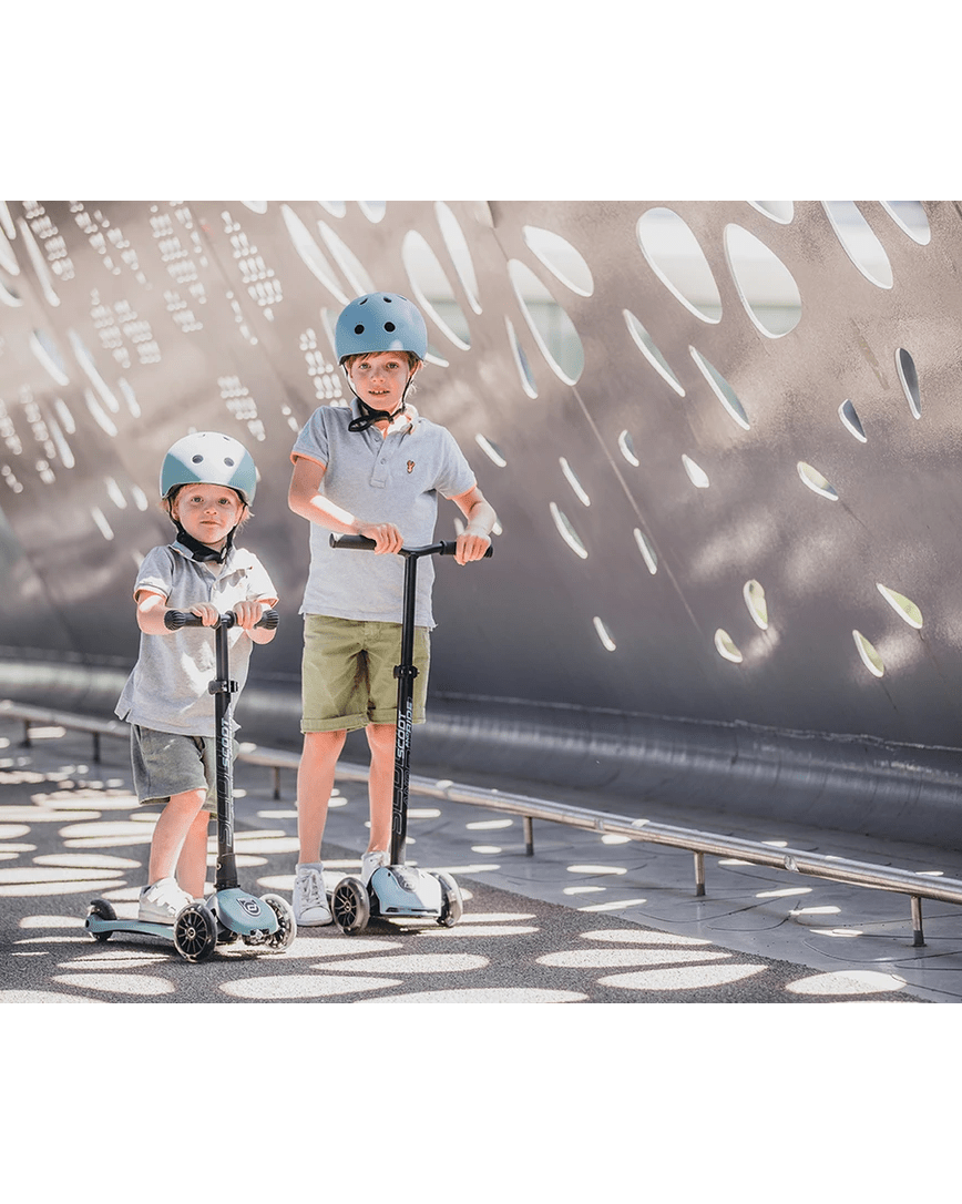 Trottinette Highwaykick 3 avec LED - Bleu Acier - Jeux d'extérieur - Boutique LeoLudo - Scoot & Ride