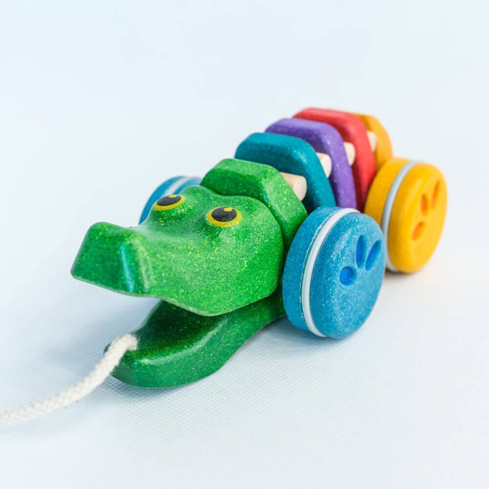 Alligator arc-en-ciel dansant à tirer-Plan Toys-Boutique LeoLudo