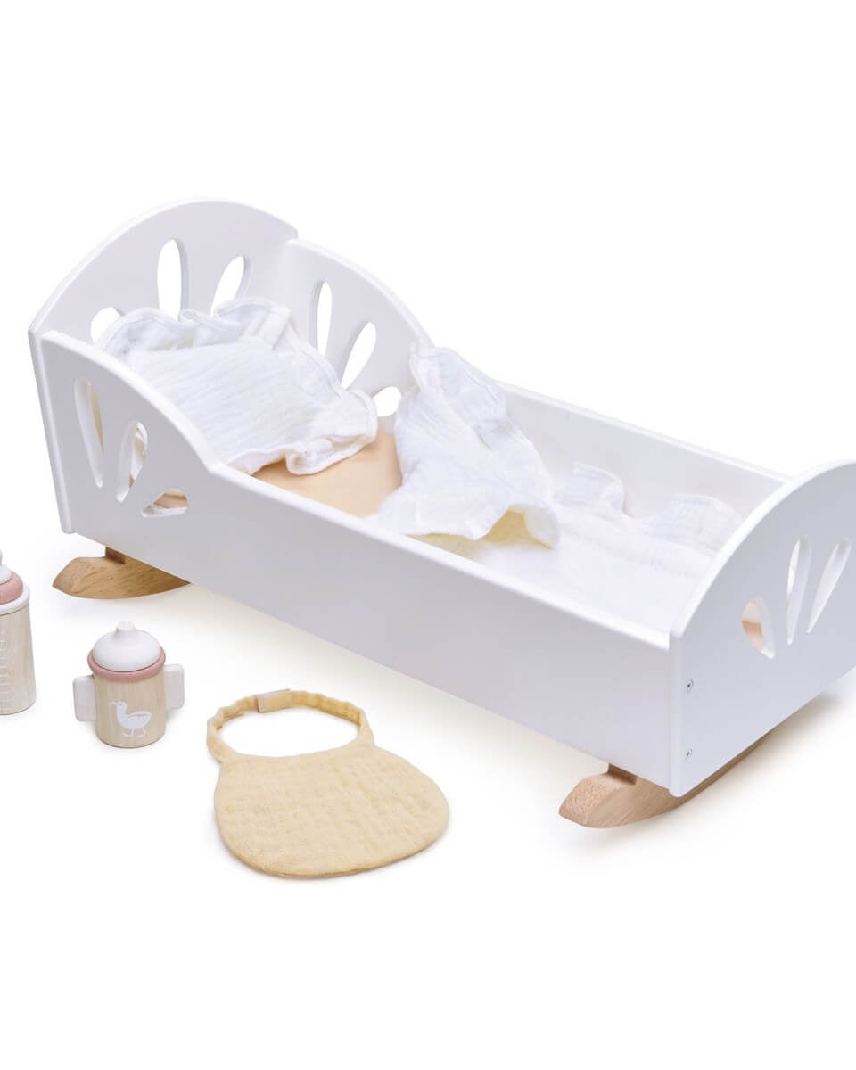 Bassinette Sweet Swan pour poupée - Accessoires poupée - Boutique LeoLudo - Tender Leaf Toys