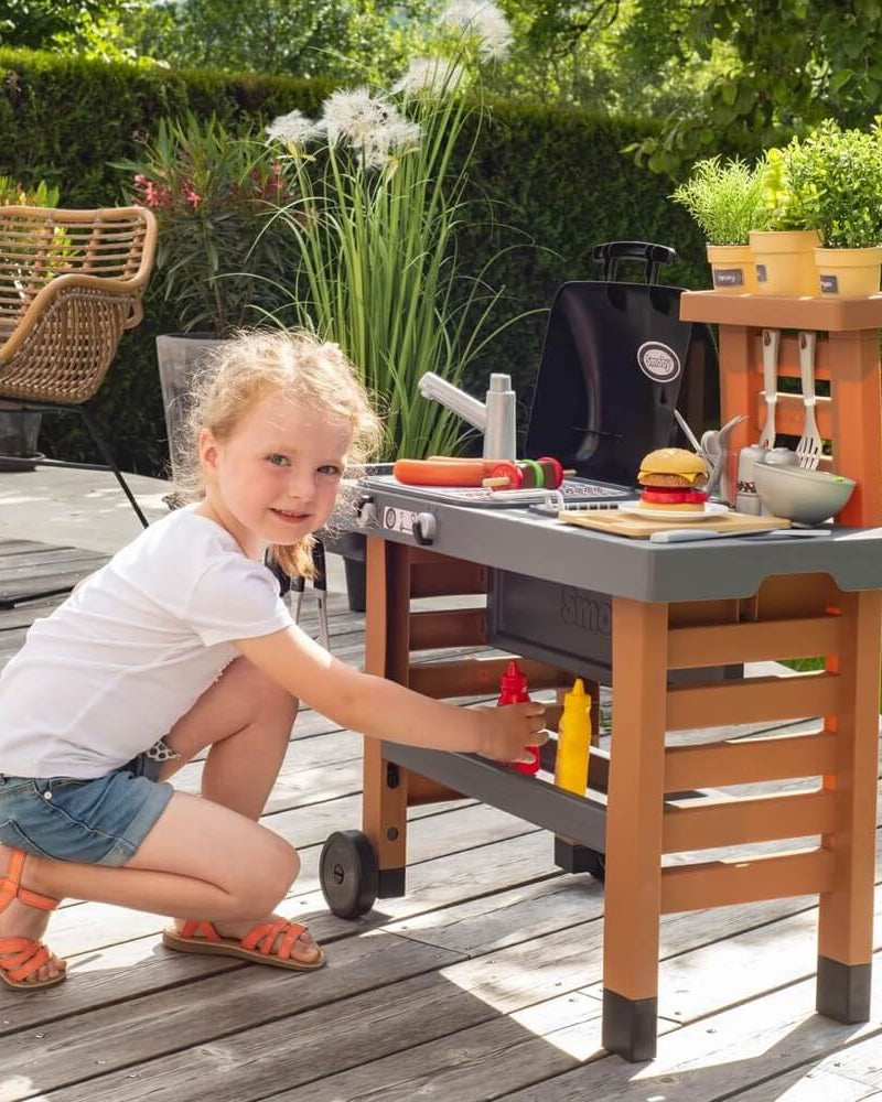BBQ et cuisine d'extérieur toute équipée (43 accessoires) - Jouets d'imitation - Boutique LeoLudo - Smoby
