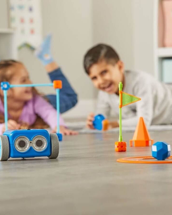 Botley® 2.0 - Kit d'activités du robot de programmation - Jeux scientifiques - Boutique LeoLudo - Learning Resources