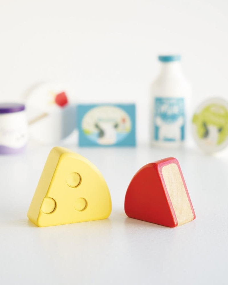 Caissette de fromage et produits laitiers - Jouets d'imitation - Boutique LeoLudo - Le Toy Van