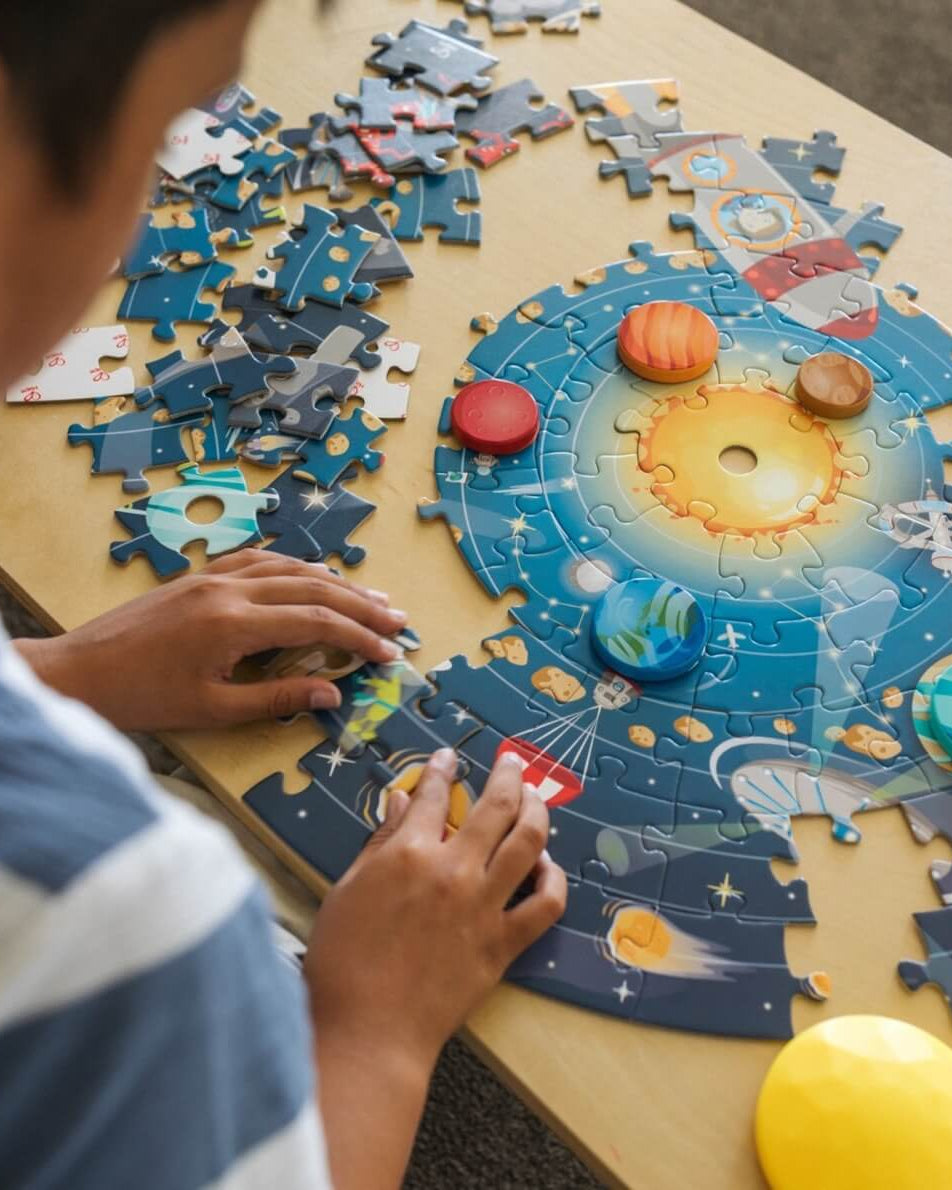 Casse tête - Système solaire (102 pcs) - Casse - têtes - Boutique LeoLudo - Hape
