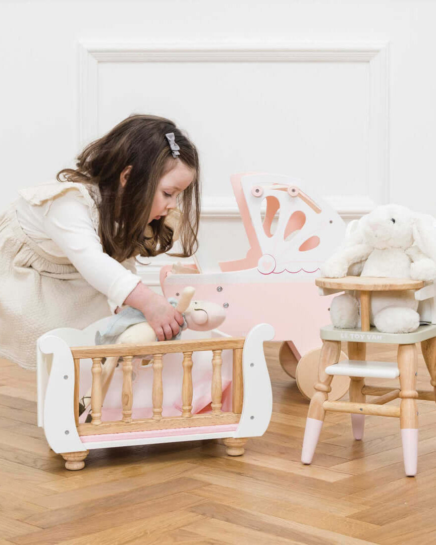 Chaise haute pour poupée - Jouets d'imitation - Boutique LeoLudo - Le Toy Van