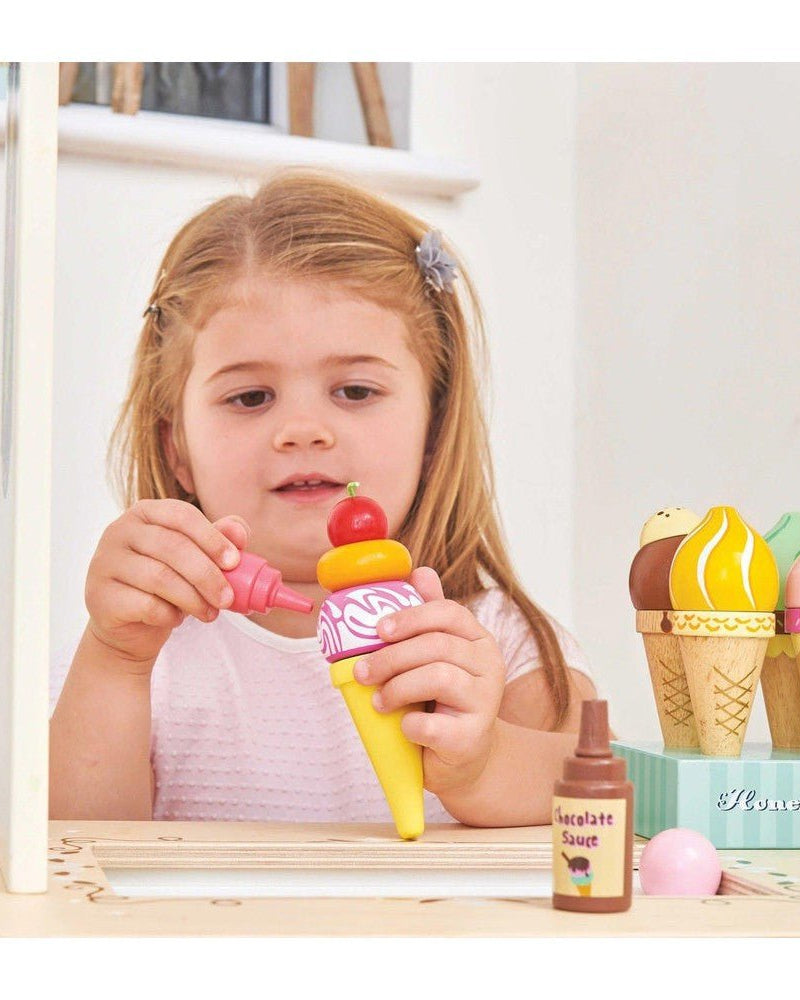 Comptoir de crème glacée de Carlo - Jouets d'imitation - Boutique LeoLudo - Le Toy Van