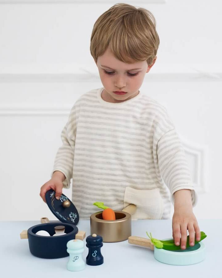 Ensemble de casseroles - Jouets d'imitation - Boutique LeoLudo - Le Toy Van