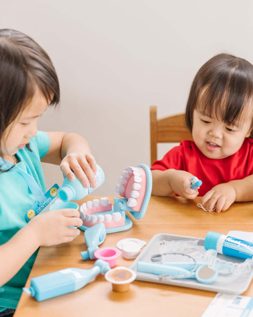 Ensemble de jeu de dentiste Super Sourire - Jouets d'imitation - Boutique LeoLudo - Melissa & Doug