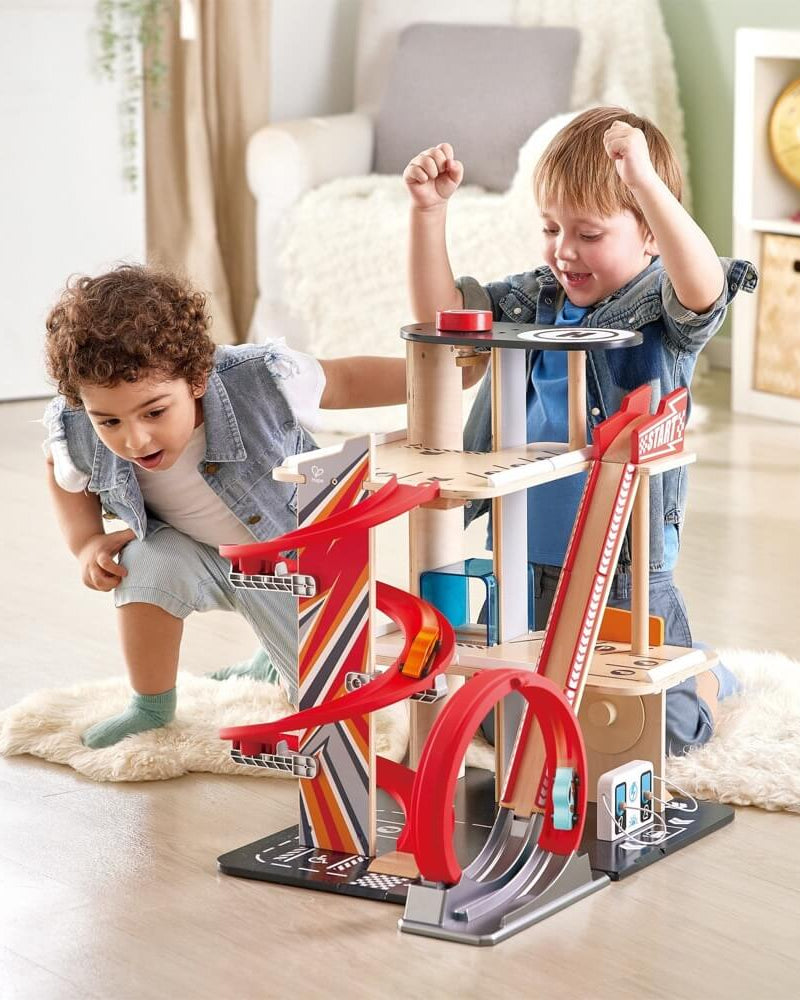 Garage de cascadeurs Gearhead - Ensembles de jeu - Boutique LeoLudo - Hape