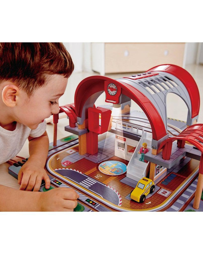 Gare de Grand City - Ensembles de jeu - Boutique LeoLudo - Hape