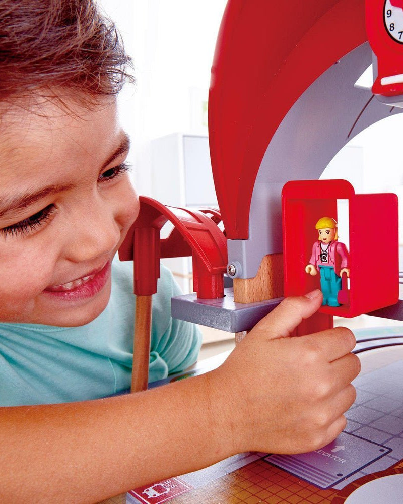 Gare de Grand City - Ensembles de jeu - Boutique LeoLudo - Hape