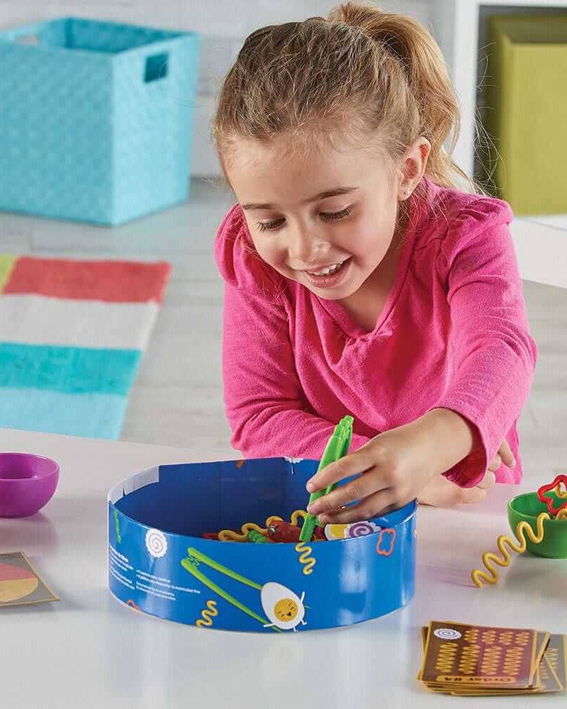 Jeu de motricité fine Ramen Noodle Knockout - Jeux de société - Boutique LeoLudo - Learning Resources