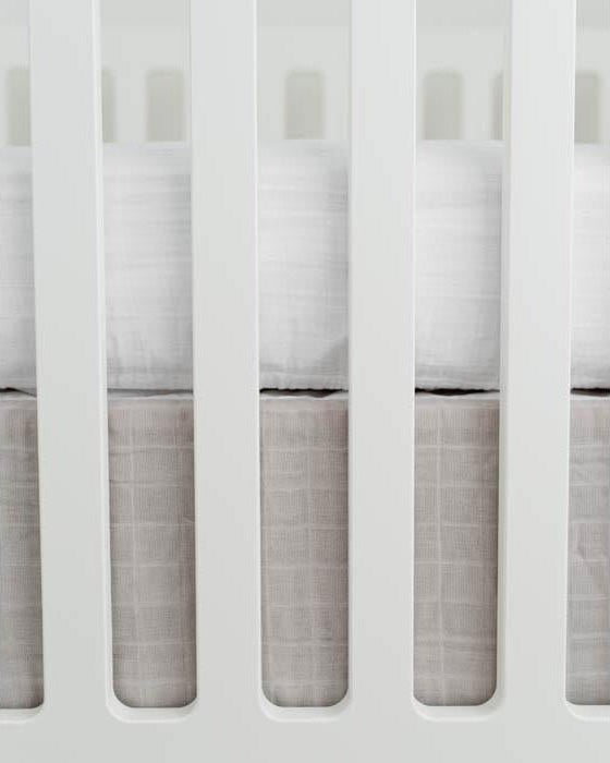 Jupe de lit de bébé en mousseline de coton - Literie - Boutique LeoLudo - Little Unicorn