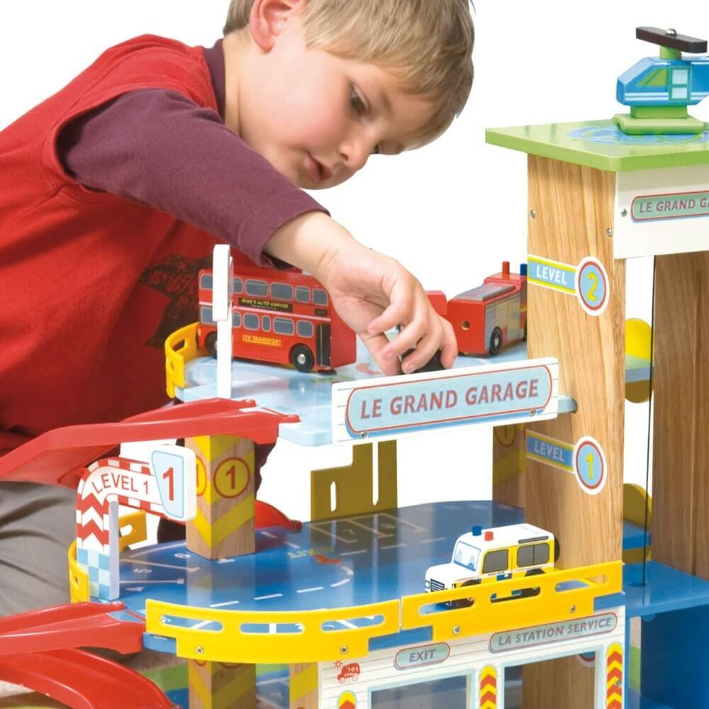 Le Grand Garage - Ensembles de jeu - Boutique LeoLudo - Le Toy Van