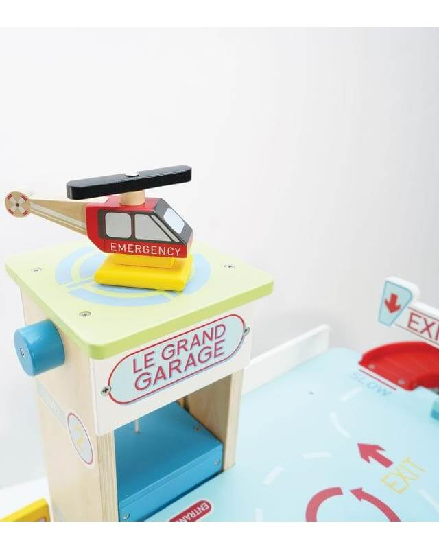Le Grand Garage - Ensembles de jeu - Boutique LeoLudo - Le Toy Van