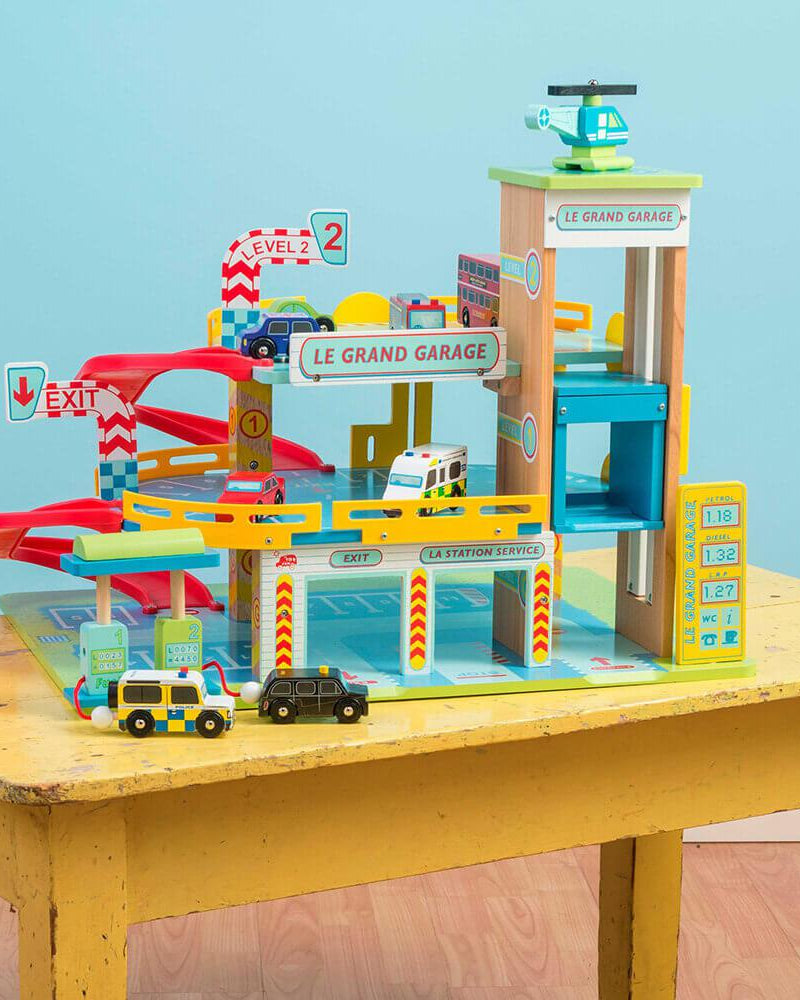 Le Grand Garage - Ensembles de jeu - Boutique LeoLudo - Le Toy Van