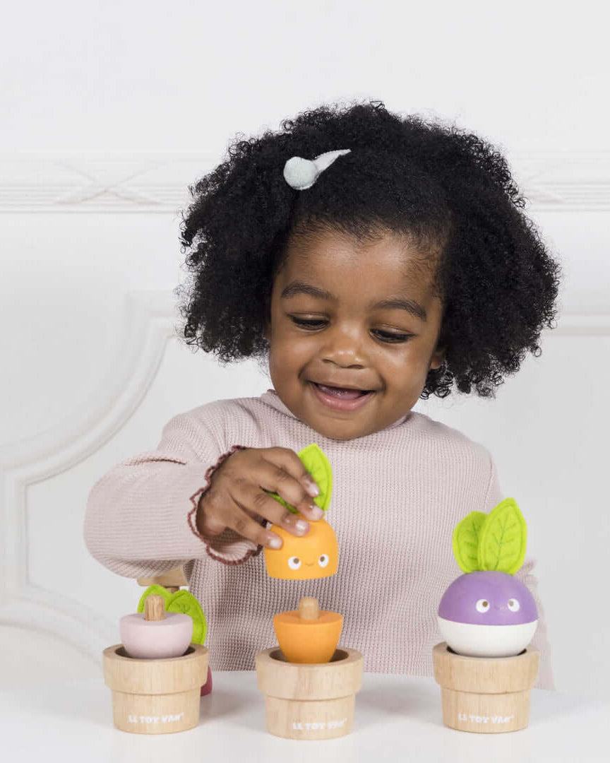 Légumes à empiler - Jouets à trier & empiler - Boutique LeoLudo - Le Toy Van