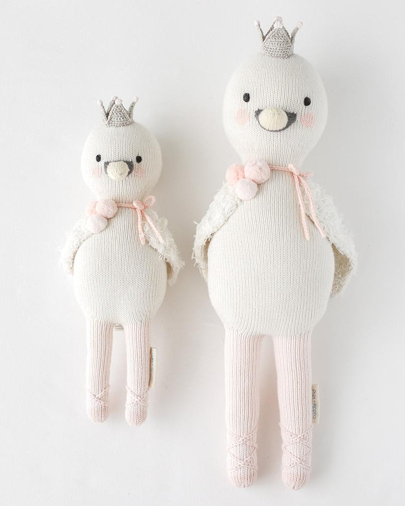 Peluche - Harlow le cygne - Peluches - Boutique LeoLudo - cuddle + kind