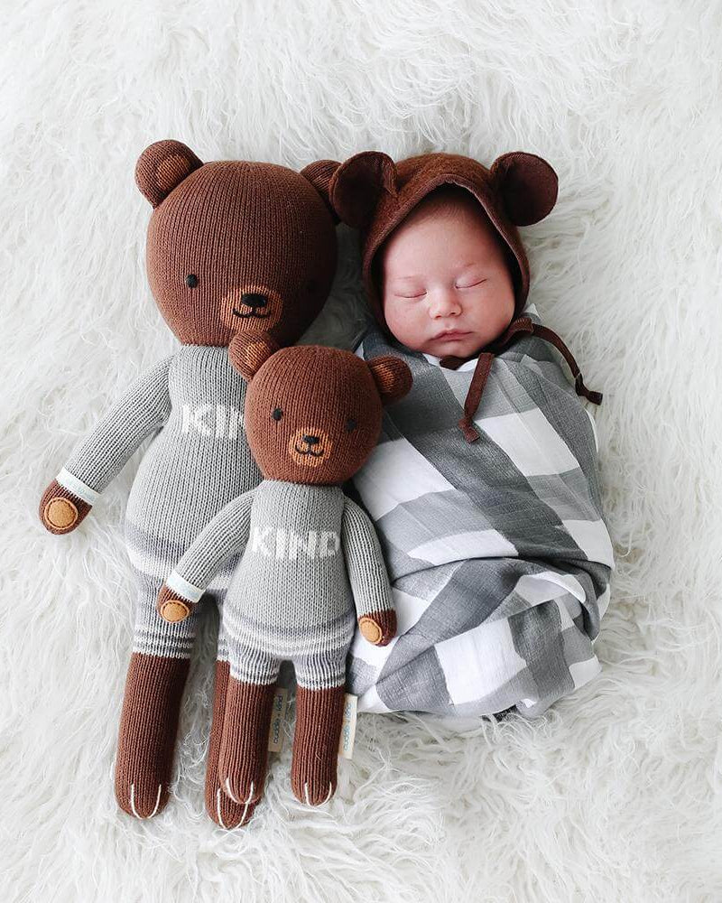 Peluche - Oliver l'ourson - Peluches - Boutique LeoLudo - cuddle + kind