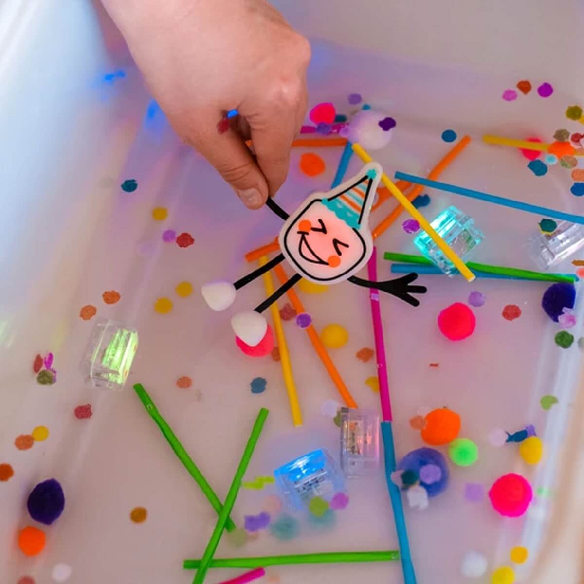 Personnage + cubes lumineux pour le bain Glo Pals - Copain de fête - Jouets de bain - Boutique LeoLudo - Glo Pals