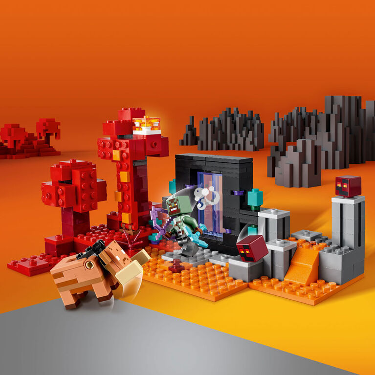 LEGO Minecraft - L'embuscade au portail du Nether (352 pcs)-LEGO-Boutique LeoLudo